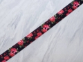 Guma płaska z nadrukiem w róże, czarna- szerokość 2,8 cm